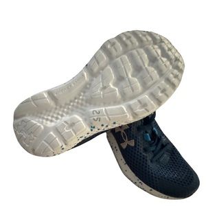 Under armour sneaker